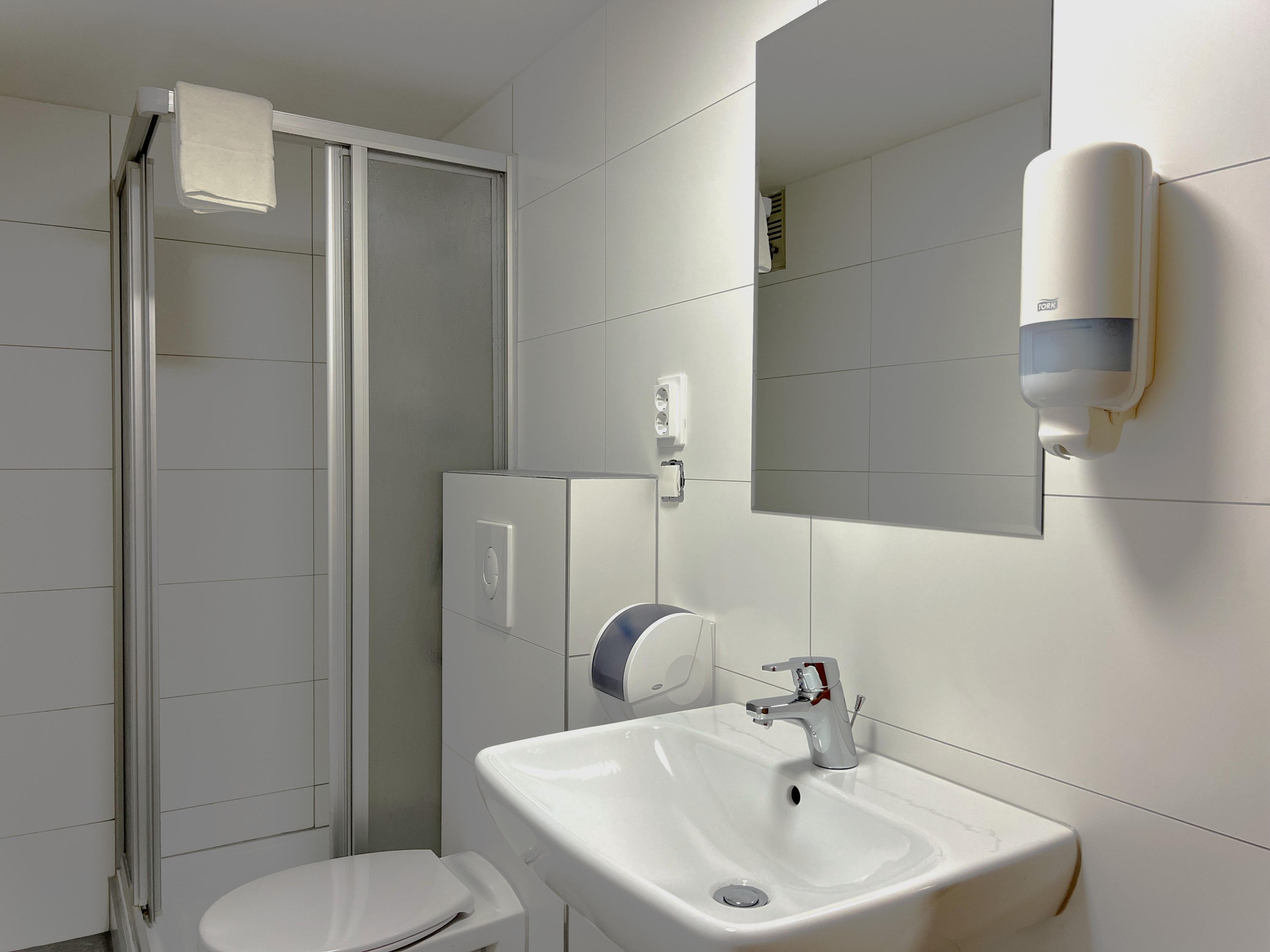 Einzel- & Doppelzimmer
